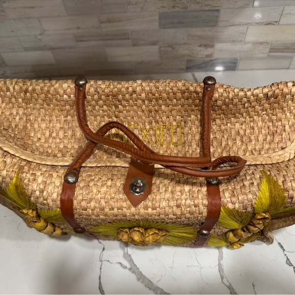 Vintage Mexico Straw Bag Acapulco Tourist Seagrass Beach Bag Large 1960 - Picture 8 of 10